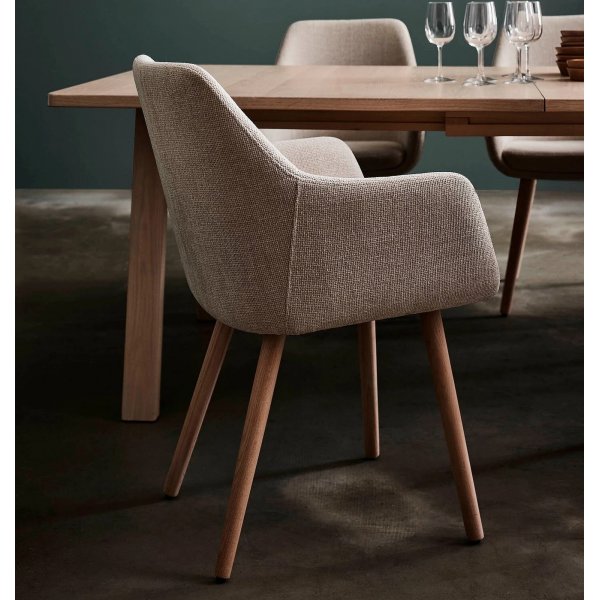 Rumba spisestuestol - Lys beige Rumba spisestuestol - Lys beige