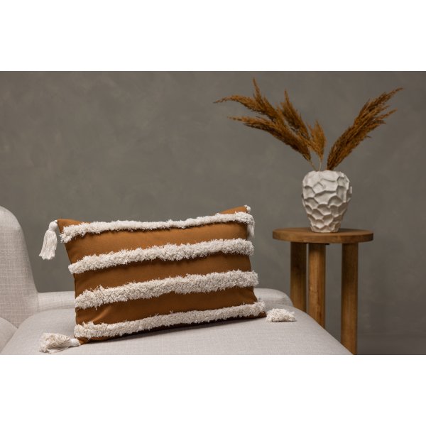 Elina putetrekk 50 x 30 cm - Brun/hvit Elina putetrekk 50 x 30 cm - Brun/hvit