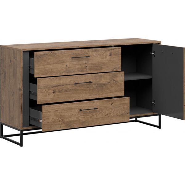 Loftskjenk - M�rk eik