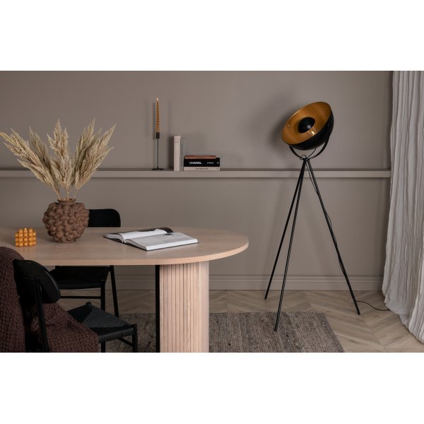 Iris gulvlampe - Svart Iris gulvlampe - Svart