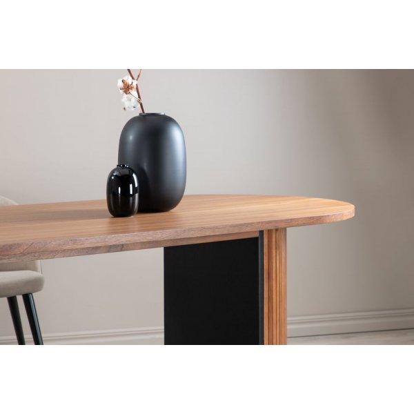 Inter ovalt spisebord - Valntt/svart