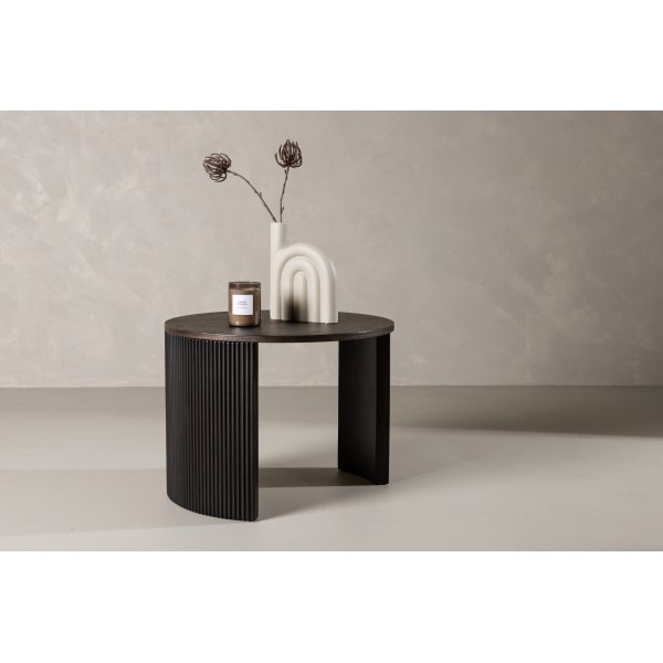 Bristol sofabord Ø60 cm - Semsket skinn Bristol sofabord Ø60 cm - Semsket skinn