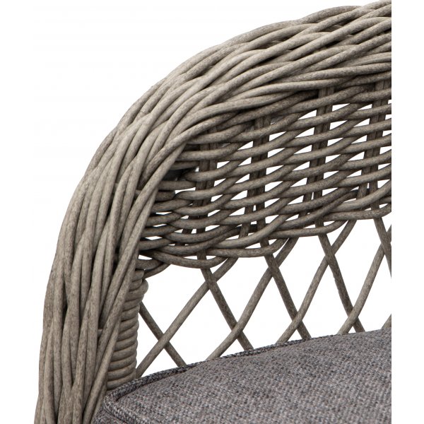 Utendørs lenestol i grå syntetisk rotting med pute Utendørs lenestol i grå syntetisk rotting med pute