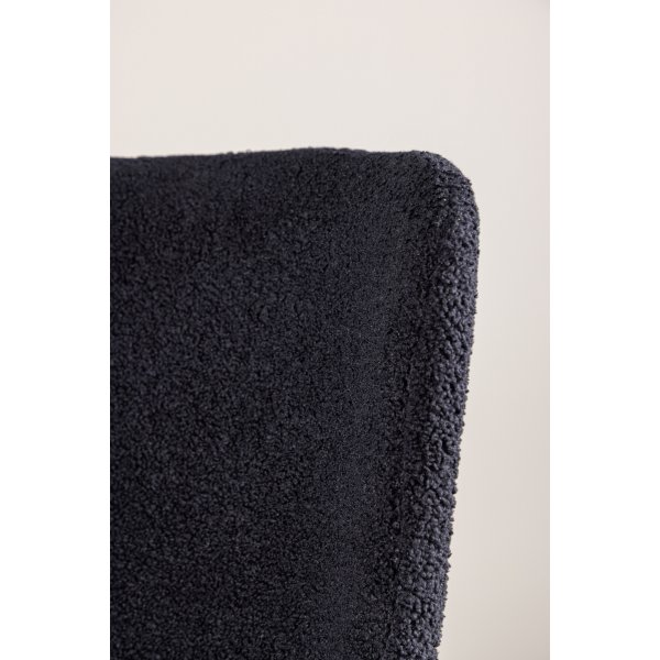 Modesto spisestuestol - Sort teddy Modesto spisestuestol - Sort teddy