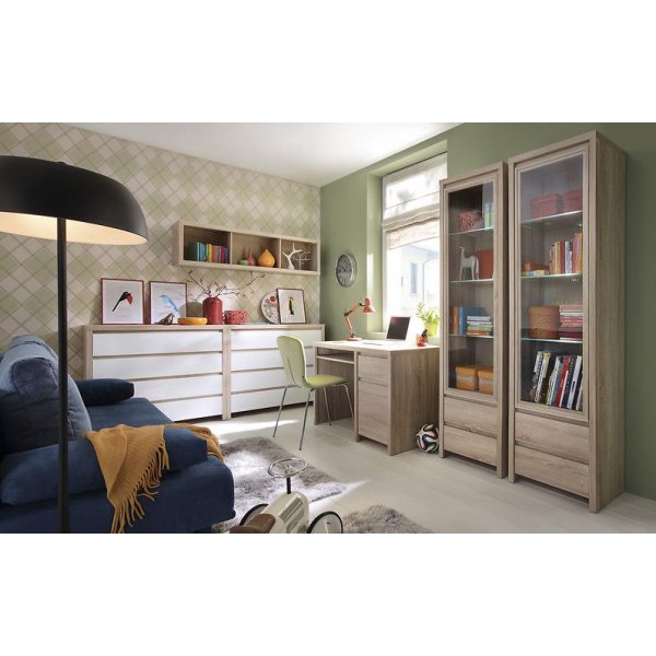 Filippa Vitrineskap - eik Filippa Vitrineskap - eik