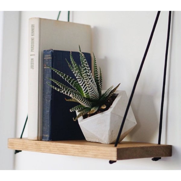 Abstrakt vegghylle 55 - Valnøtt Abstrakt vegghylle 55 - Valnøtt