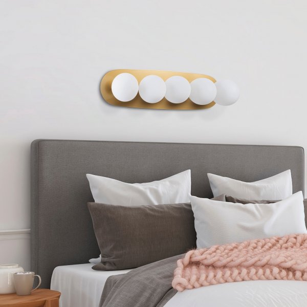 Brønnvegglampe 11731 - Gull Brønnvegglampe 11731 - Gull