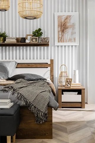 Ruso nattbord - Eik/perlehvit