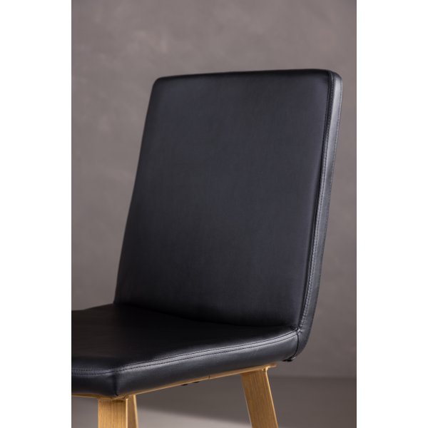 I dag spisestuestol - Sort PU I dag spisestuestol - Sort PU