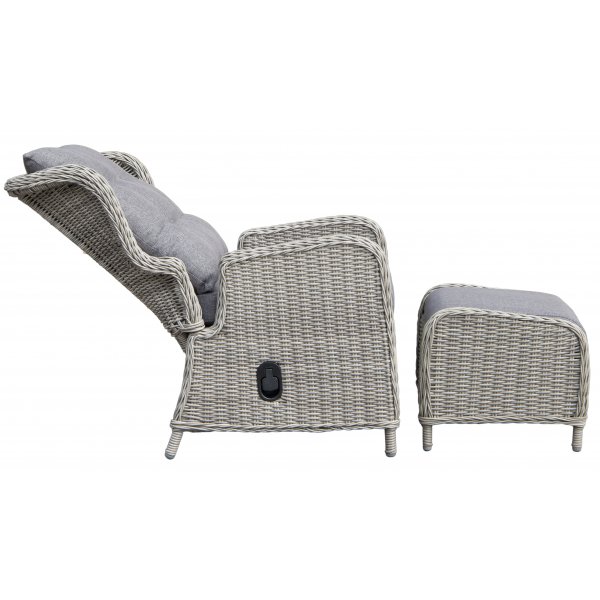 Santiago utemøbelsett (2 sammenleggbare lenestoler, 1 bord) - Grå kunstrotting Santiago utemøbelsett (2 sammenleggbare lenestoler, 1 bord) - Grå kunstrotting