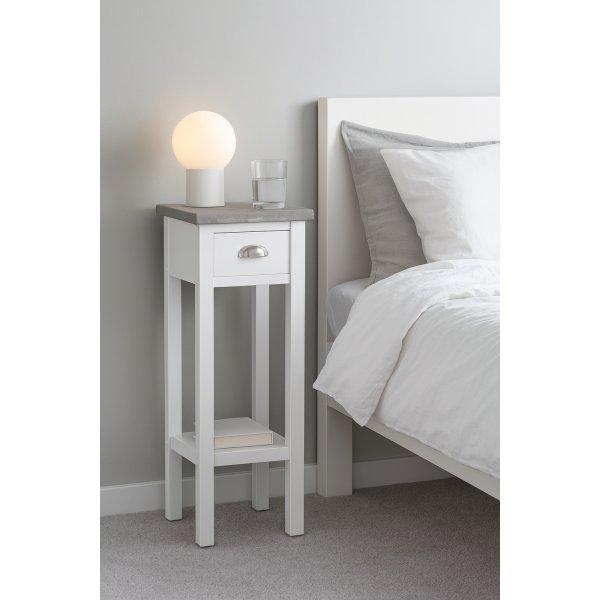 Nattbord Hugo Small - 70 cm (hvit med bertongtopp)