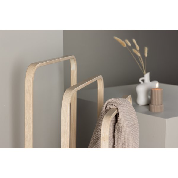 Drammen klesstativ - Whitewash Drammen klesstativ - Whitewash