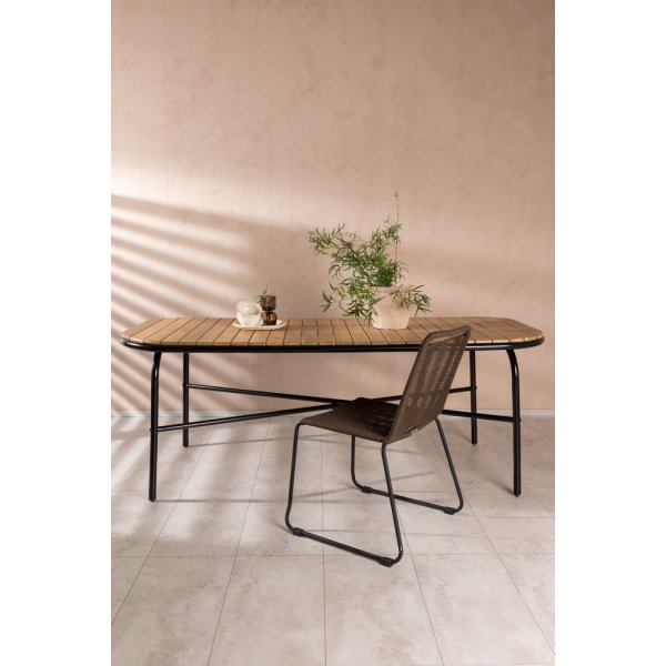 Holmbeck spisebord 200 x 90 cm - Sort/Natur Holmbeck spisebord 200 x 90 cm - Sort/Natur