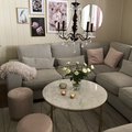 Kundebilde Accent sofabord rundt 85 - Hvit marmor / Messingfarget