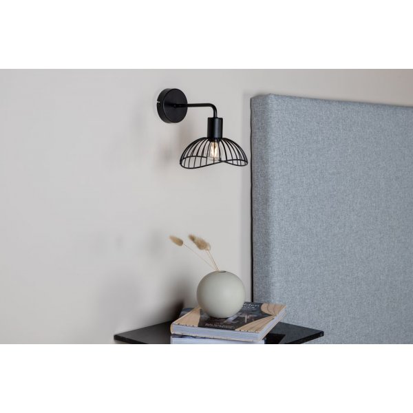 Netthult vegglampe - svart Netthult vegglampe - svart