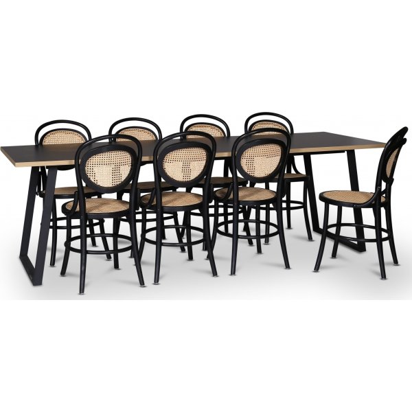 Edge 3.0 spisegruppe 240x90 cm inkludert 8 stk. svarte Alicia stoler i byd tre - svart hytrykkslaminat (HPL)