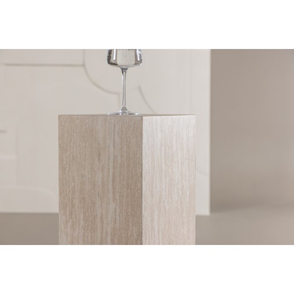 Ramsvik sidebord H: 65 cm - Travertin-look Ramsvik sidebord H: 65 cm - Travertin-look