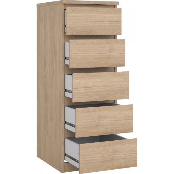 Naia smal kommode med 5 skuffer - Hickory Naia smal kommode med 5 skuffer - Hickory
