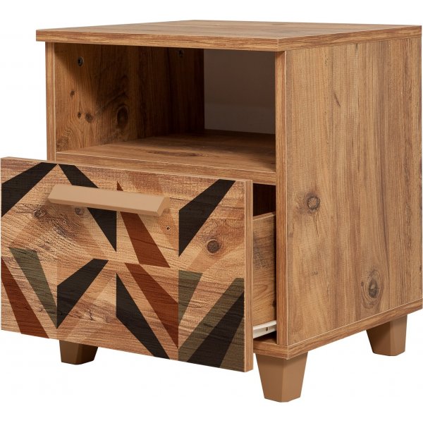 Leva Triangle nattbord - Furu