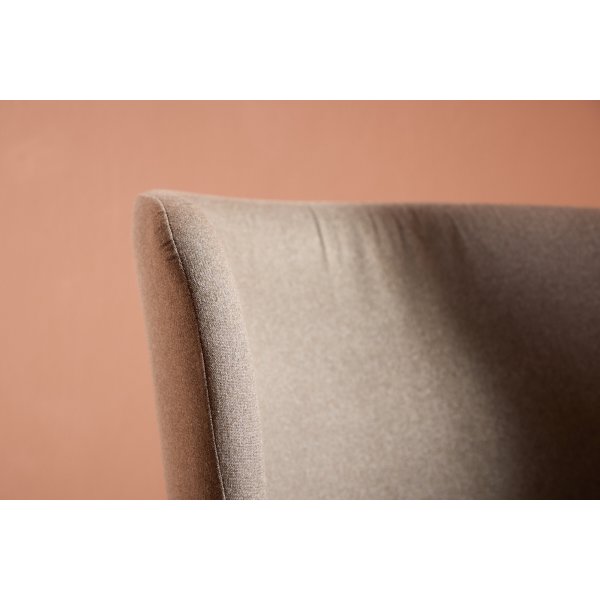 Edina spisestuestol - Brun/svart Edina spisestuestol - Brun/svart