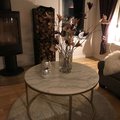 Kundebilde Accent sofabord rundt 85 - Hvit marmor / Messingfarget
