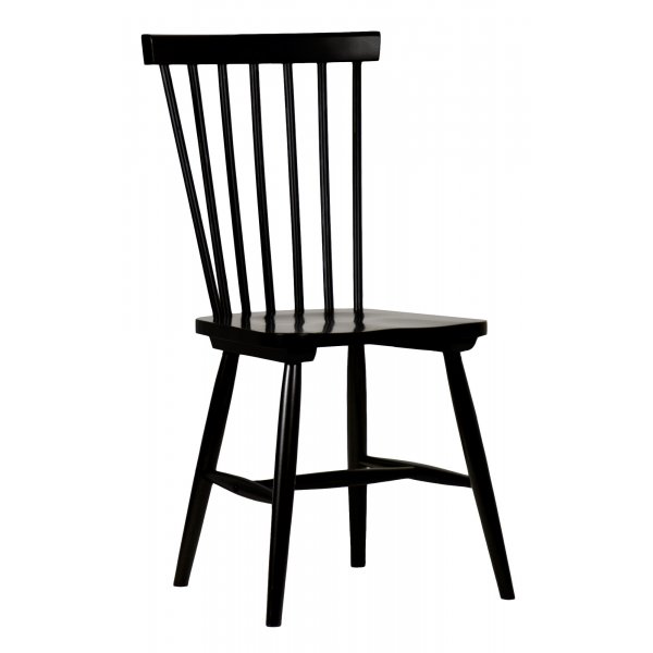 Mellby spisegruppe 140 cm bord med 4 sorte Karl stokkstoler - Hvit / Sort