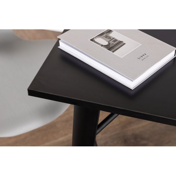 Tempe spisebord 80 x 80 cm - Sort Tempe spisebord 80 x 80 cm - Sort