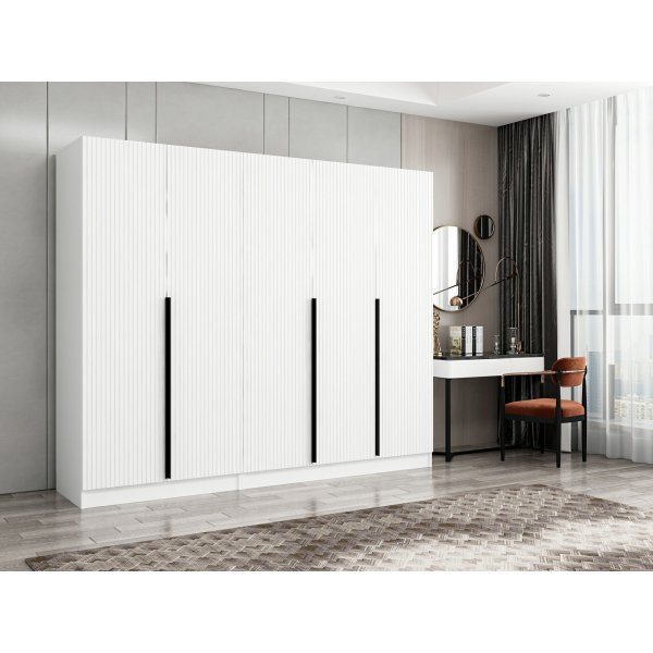 Cikani garderobe 225x52x210 cm - Hvit Cikani garderobe 225x52x210 cm - Hvit
