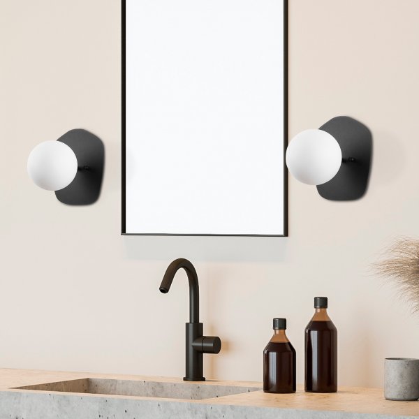 Well vegglampe 11680 - Sort/hvit Well vegglampe 11680 - Sort/hvit