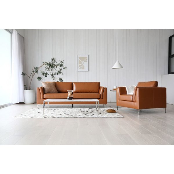 Cansas 3-seters sofa i cognac + Tekstilrens for møbler Cansas 3-seters sofa i cognac + Tekstilrens for møbler