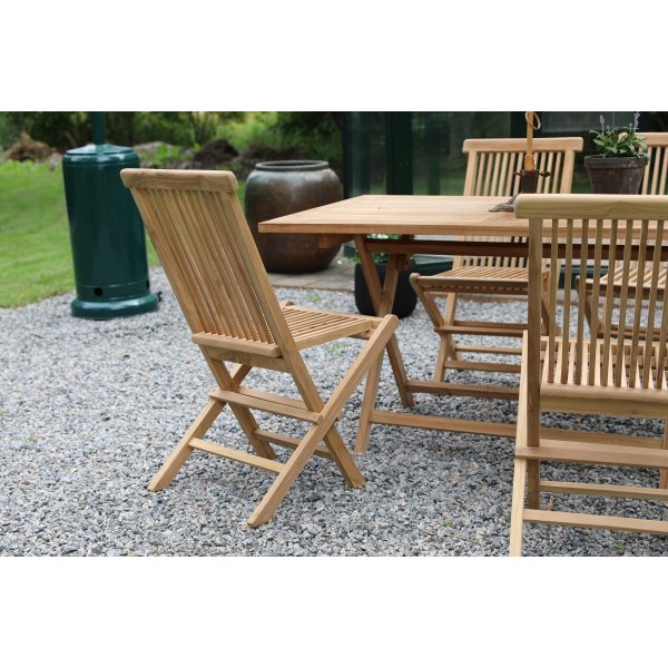 Saltö spisegruppe for uteplassen spisebord 120x70 cm med 4 stk. Saltö spisestoler - Teak Saltö spisegruppe for uteplassen spisebord 120x70 cm med 4 stk. Saltö spisestoler - Teak