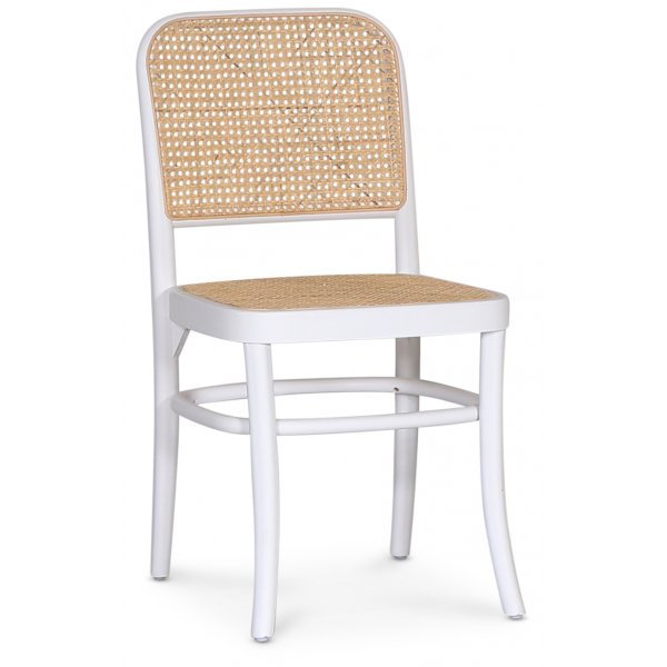 Fårö spisegruppe; Fårö klaffbord i hvit/grå med 4 Tyko spisestoler Fårö spisegruppe; Fårö klaffbord i hvit/grå med 4 Tyko spisestoler