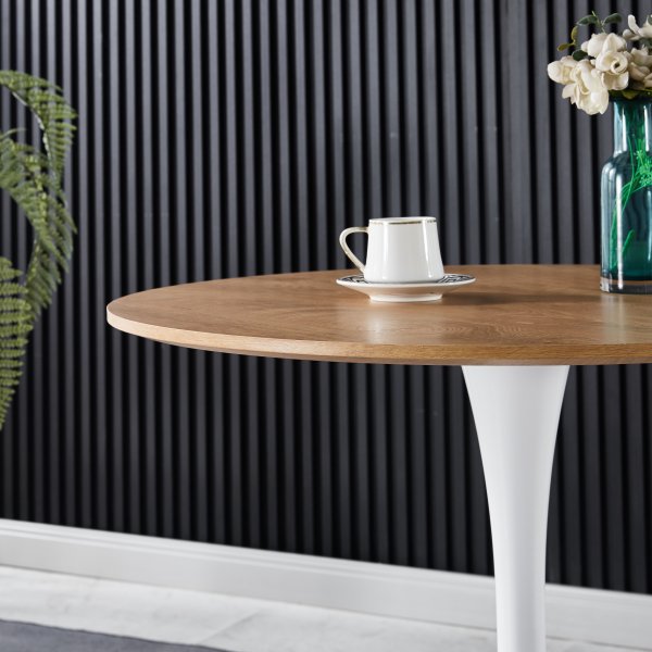 Astrid rundt spisebord Ø80 cm - Eik / Hvit Astrid rundt spisebord Ø80 cm - Eik / Hvit