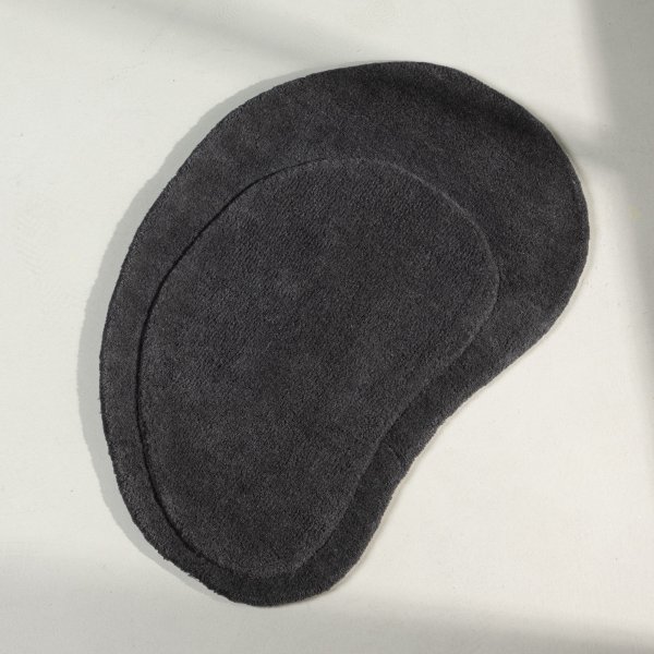 Steinteppe 50 x 75 cm - Mørk grå Steinteppe 50 x 75 cm - Mørk grå