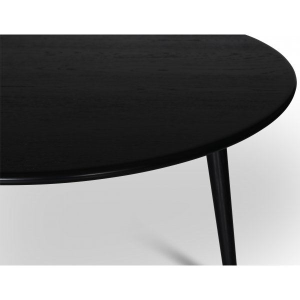 Omni spisegruppe, rundt spisebord Ø130 cm inkludert 4 stk. svarte Bridge svingbare stoler - Svartbeiset eik Omni spisegruppe, rundt spisebord Ø130 cm inkludert 4 stk. svarte Bridge svingbare stoler - Svartbeiset eik