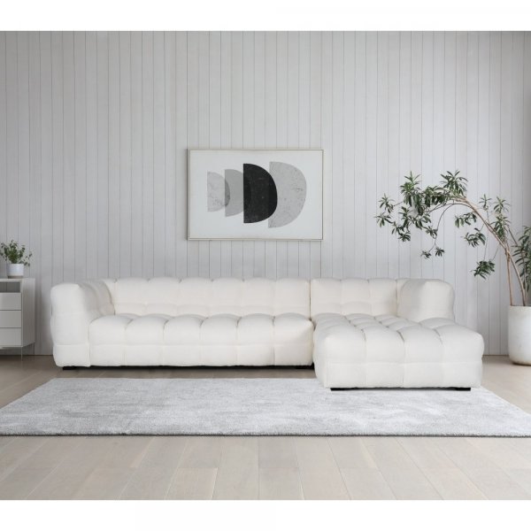 Sovesofa i et kraftig design Sovesofa i et kraftig design