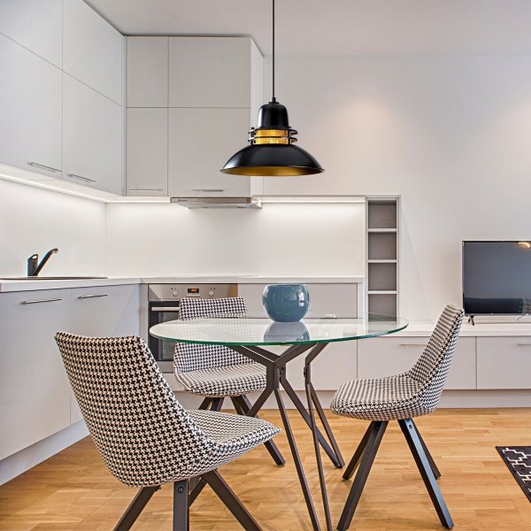 Berkeley taklampe 226-S - Sort Berkeley taklampe 226-S - Sort